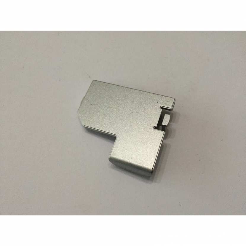 cache serial port 2 pièce console nintendo gamecube DOL001 (EUR) gris